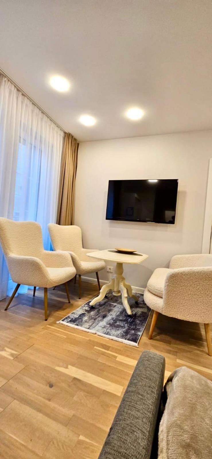 Apartamentai Gastroles *